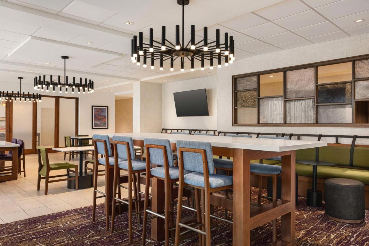 Hampton Inn Stockton, Ca Bagian luar foto