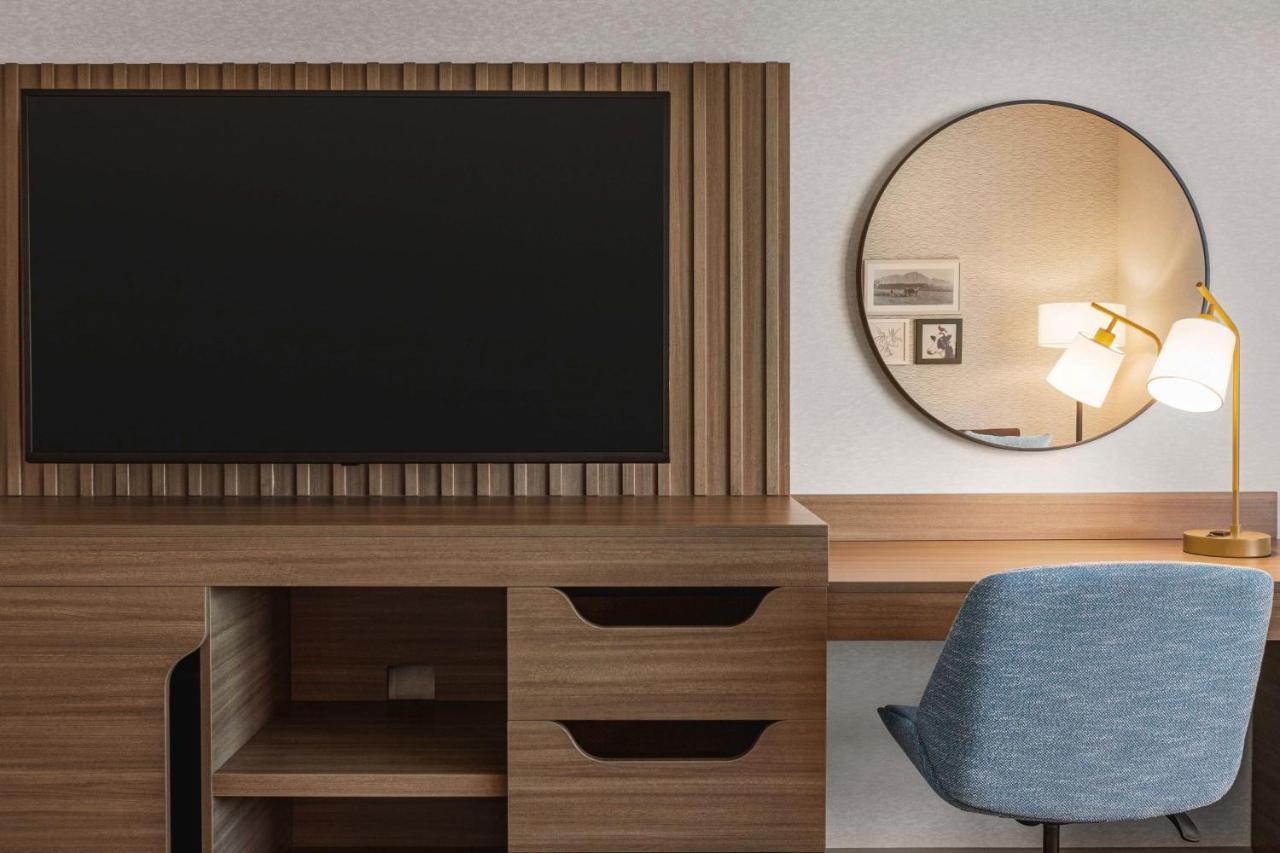Hampton Inn Stockton, Ca Bagian luar foto