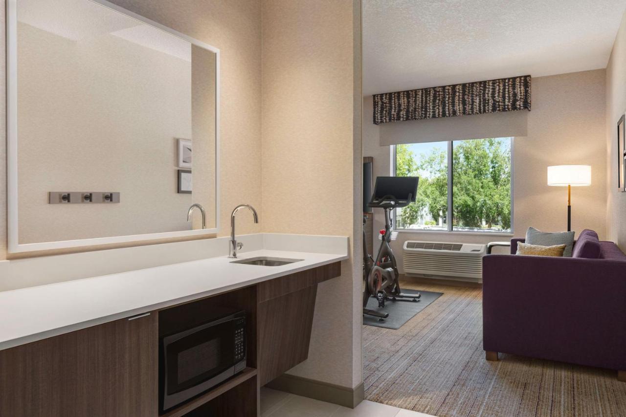 Hampton Inn Stockton, Ca Bagian luar foto